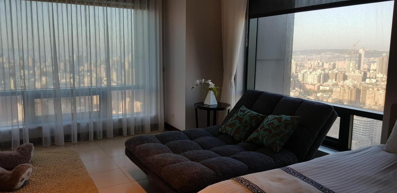 Corner Inn Тайчжун Экстерьер фото